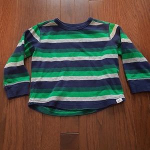 Gap 3t shirt